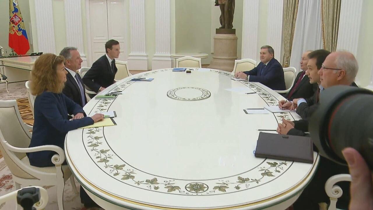 "مدينة رائعة"... المبعوث الأمريكي ويتكوف خلال لقائه مع بوتين في الكرملين بموسكو
