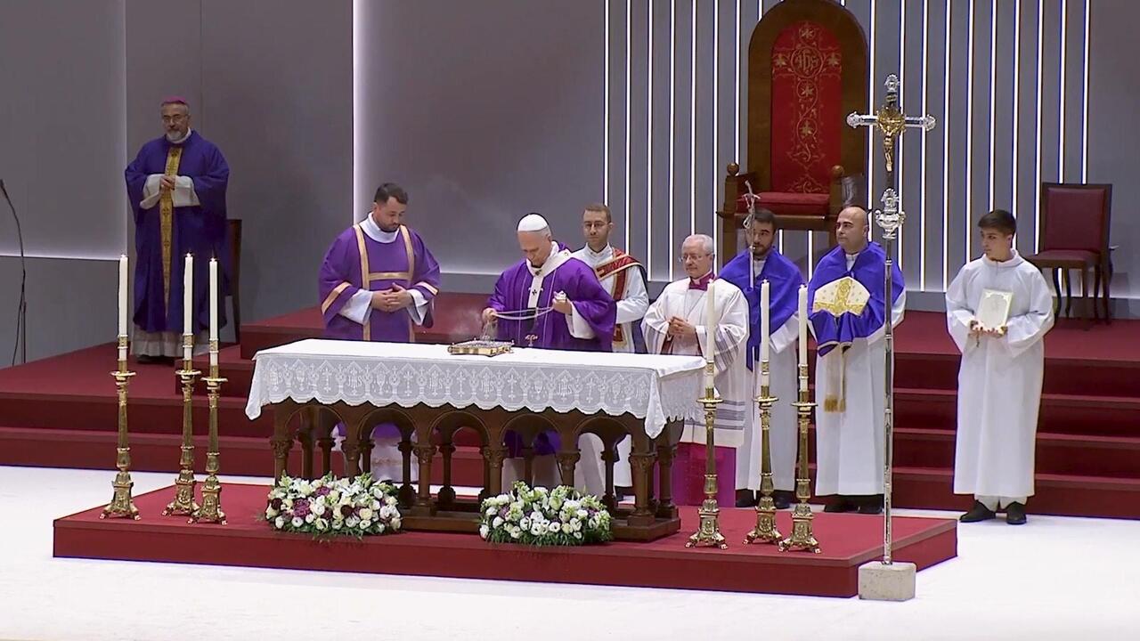 "ما أشد الحاجة إلى السلام والوحدة"... البابا ليو الرابع عشر يترأس قداساً في إسطنبول
