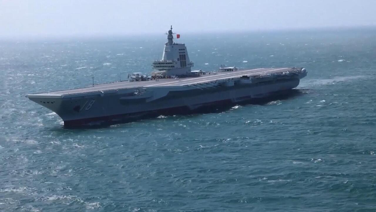 حاملة الطائرات الصينية فوجيان تنهي أول مناوراتها القتالية في البحر

