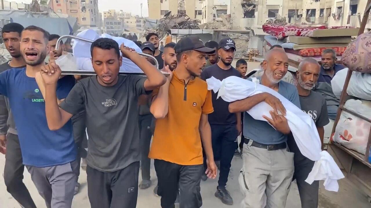 "ابني الوحيد لا ذنب له"... قتلى في قصف إسرائيلي مزعوم على مدينة غزة *محتوى قاسٍ*
