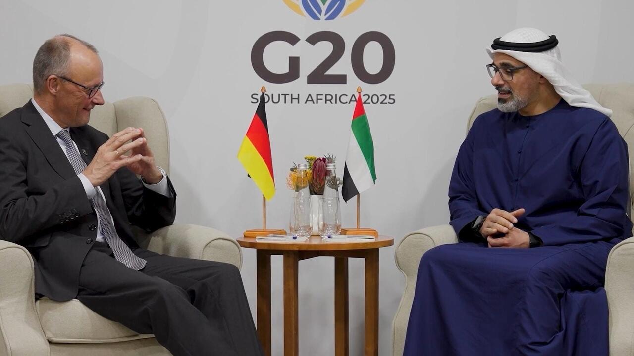 ولي عهد أبوظبي يلتقي المستشار الألماني على هامش أعمال قمة مجموعة العشرين في جوهانسبرغ
