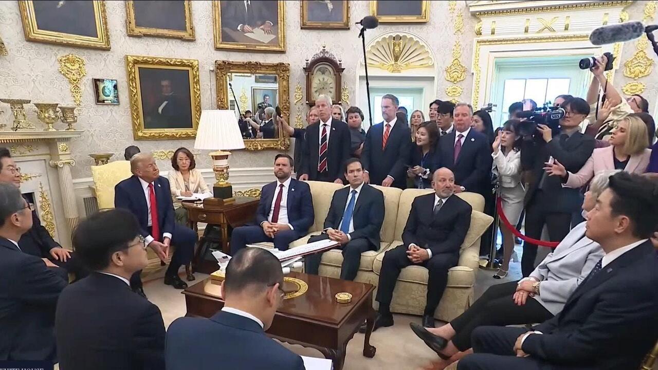 'I'd like to have a meeting with Kim Jong-un' - Trump speaks warmly of DPRK leader

