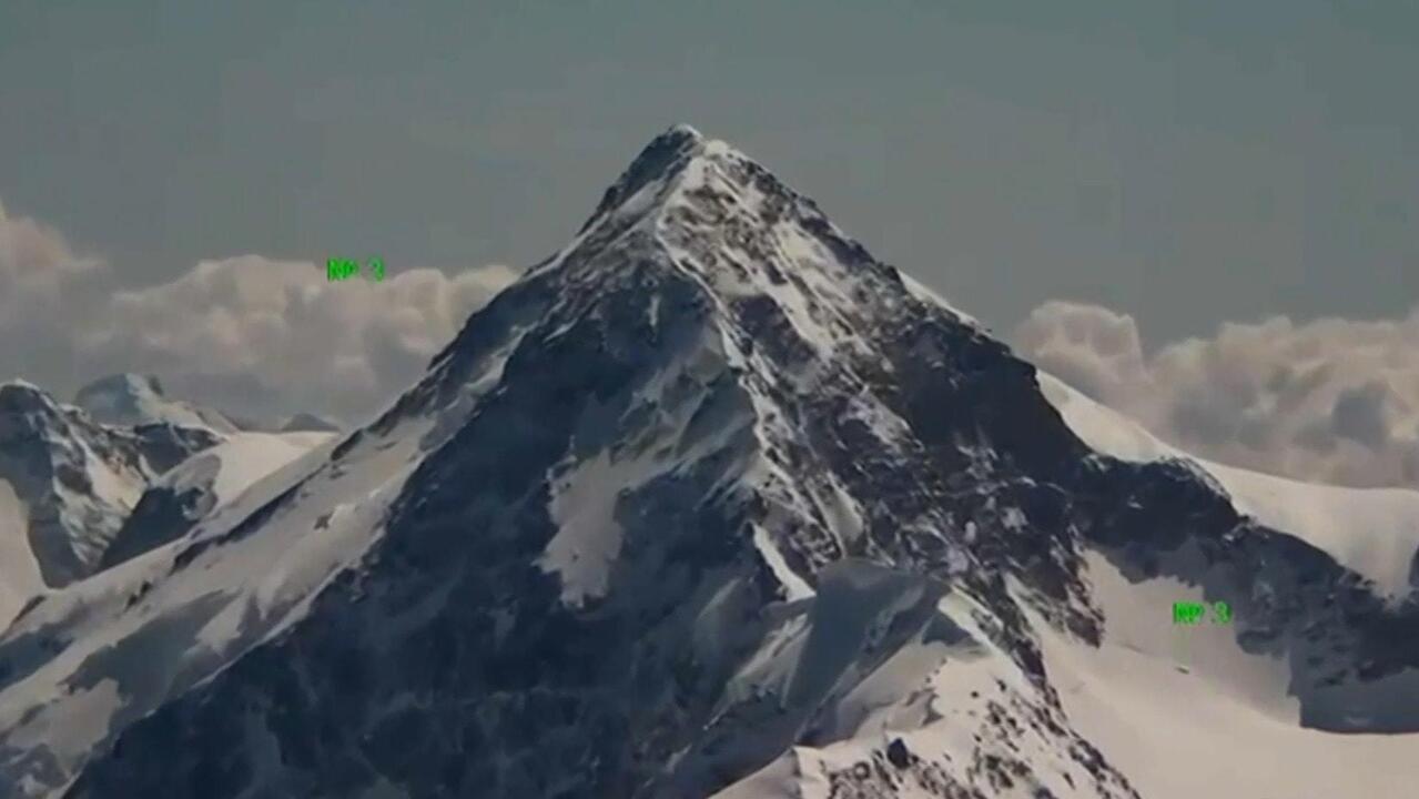 Cliffhanger - Kyrgyz Victory Peak seen as stranded Russian climber 'presumed dead'
