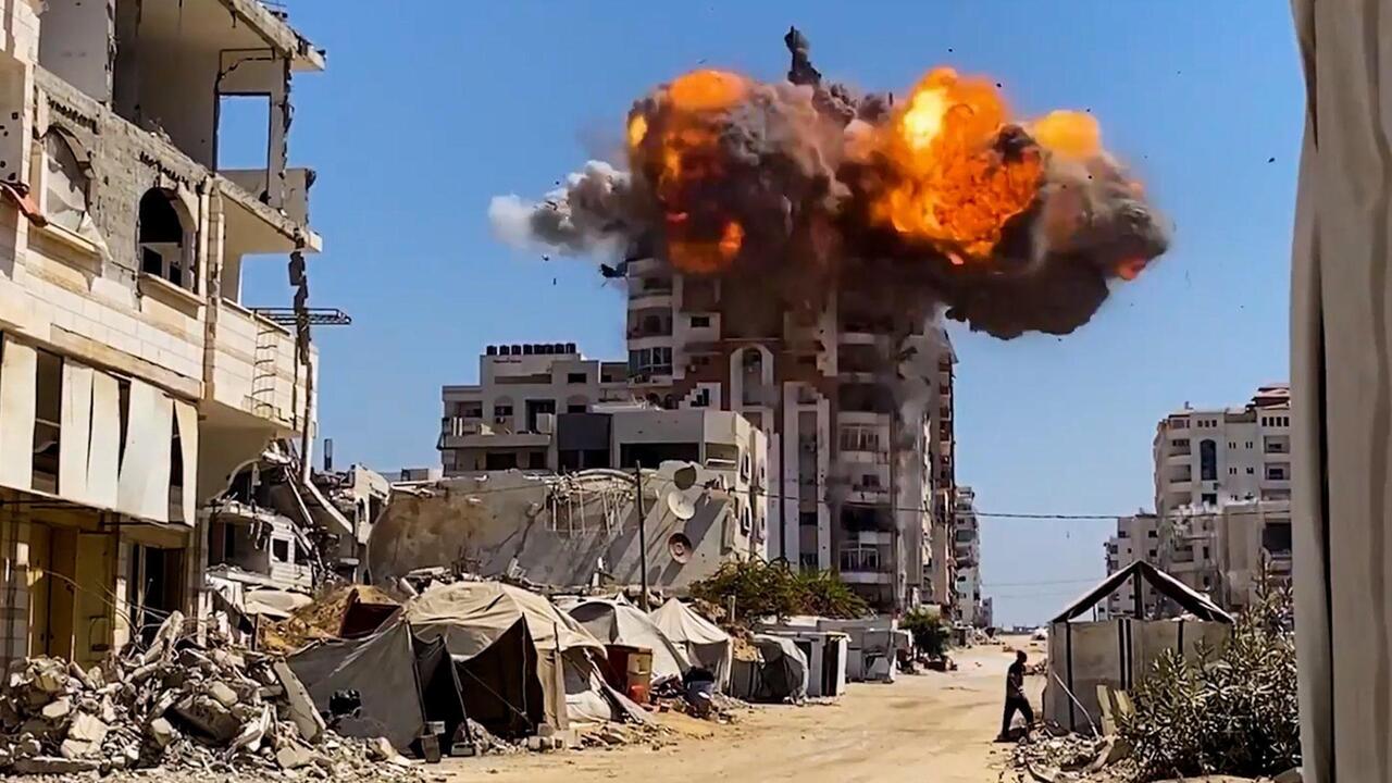 Israeli strike flattens Mahanna Tower as Gaza offensive continues
