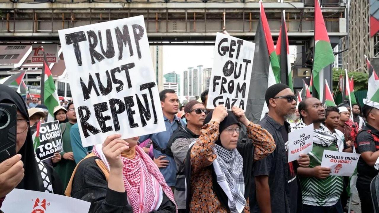 'He's not welcome!' - Hundreds protest Trump's ASEAN visit outside US Embassy in Malaysia
