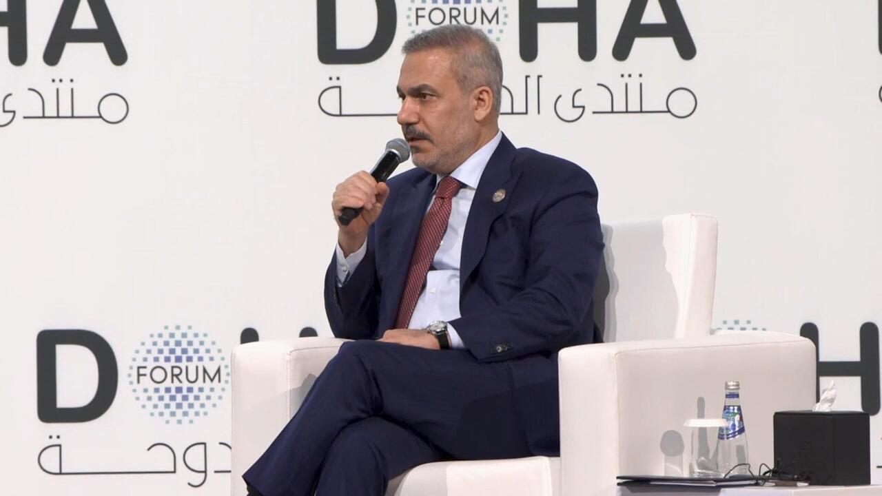 فيدان يتحدث عن وضع اتفاق وقف إطلاق النار الهش في غزة وهجمات أوكرانيا على السفن التجارية