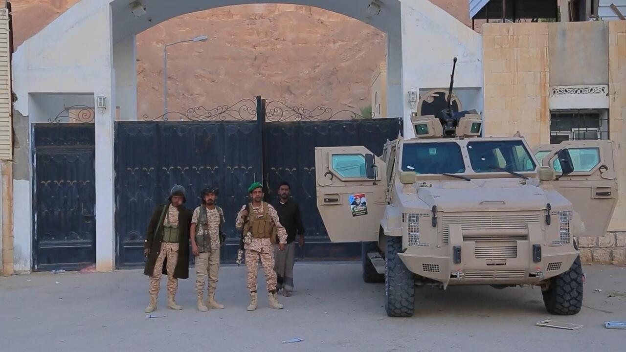 القوات الجنوبية تسيطر على القصر الجمهوري في مدينة سيئون بمحافظة حضرموت جنوب اليمن
