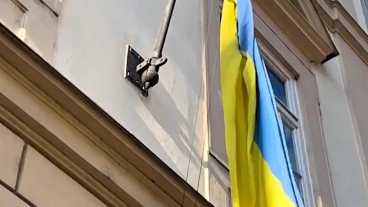 Czech this, Zelensky - New parliament speaker removes Ukrainian flag