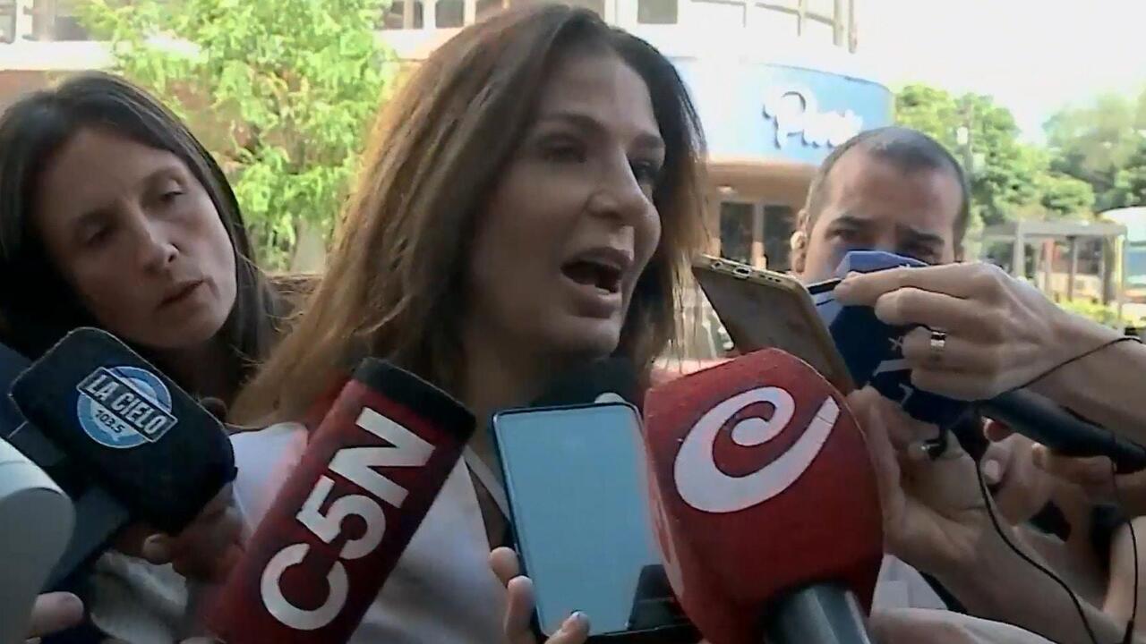 Performative justice?! Judge in court for 'putting on show for cameras' at Maradona trial