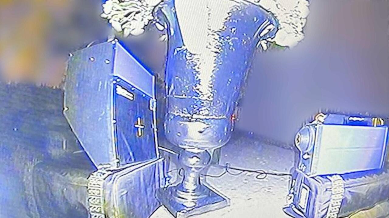 The vase in the cemetery - FSB foils Ukraine's 'plot to kill top Russian official'