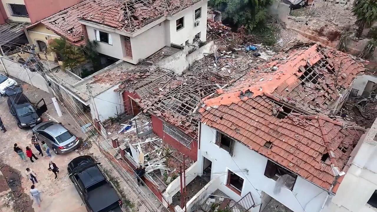 Fireworks blast - Deadly explosion rips through pyrotechnics warehouse in Sao Paulo