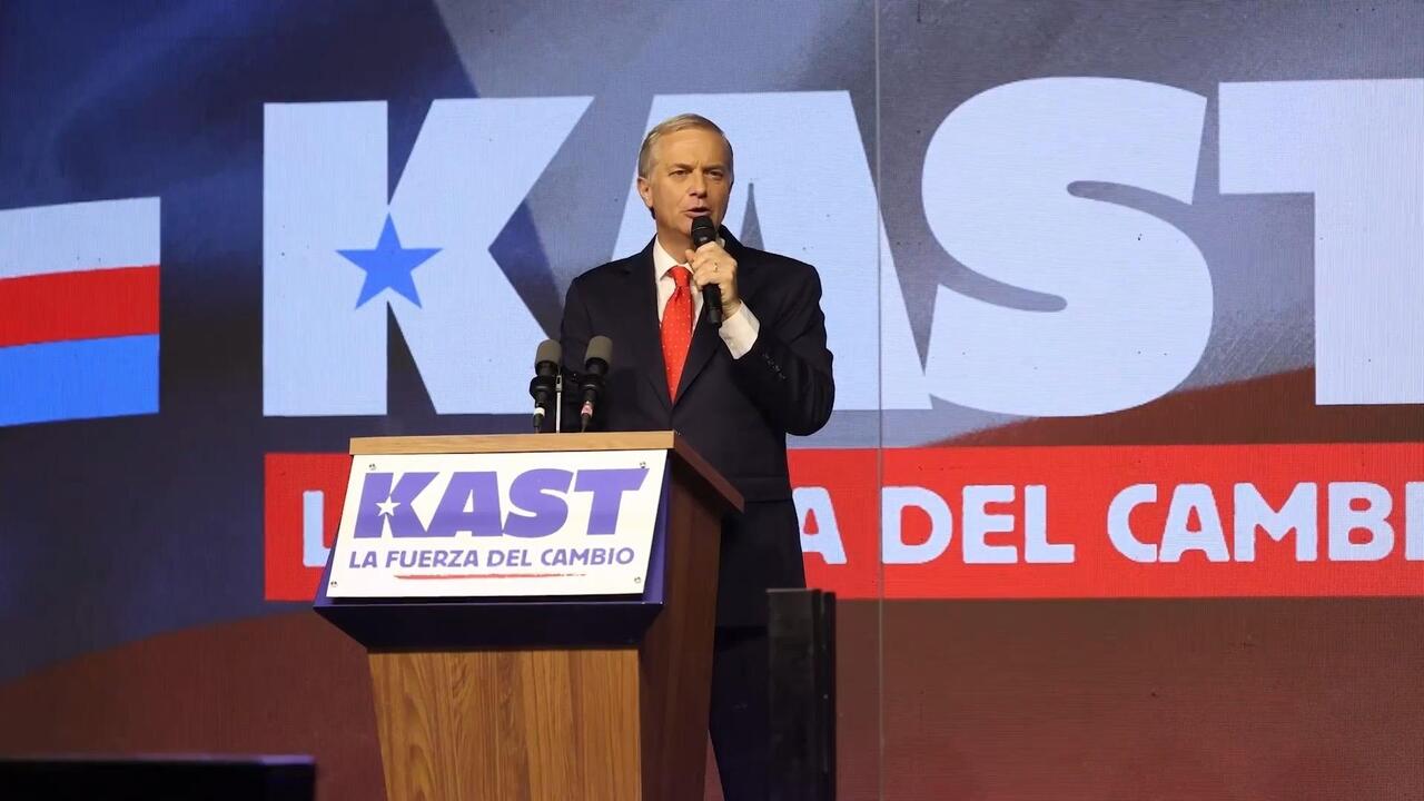 'Jara is Boric in disguise!' - Kast as Chile presidential race heads for runoff
