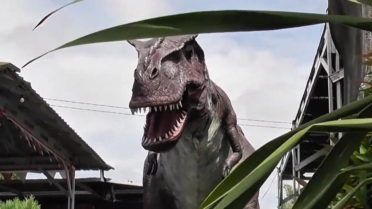 Welcome to Jurassic Park! - Amazing animatronic dinosaurs in Indonesia's Yogyakarta
