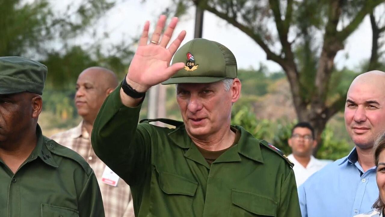 Cuba against colonialism - Diaz-Canel joins march on 154th anniv of Spanish execution
