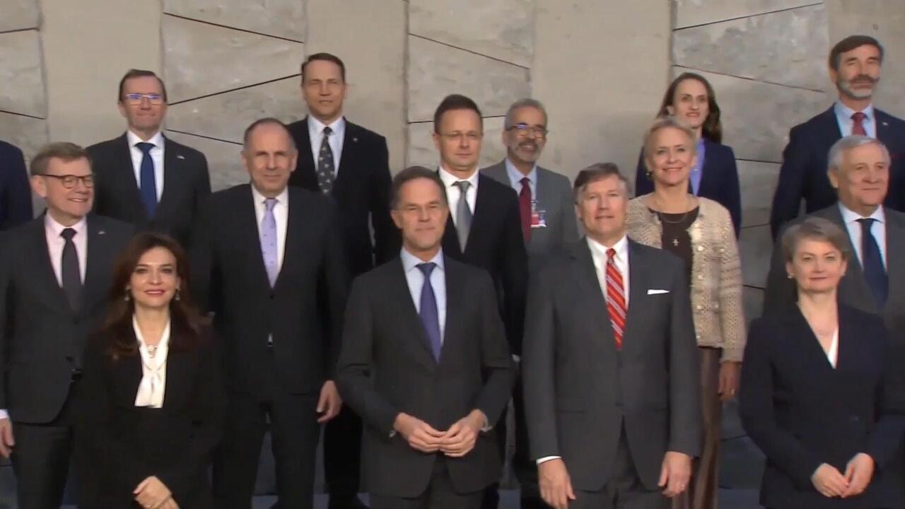 Smile, it might not happen! - NATO FMs take family photo as US stays away
