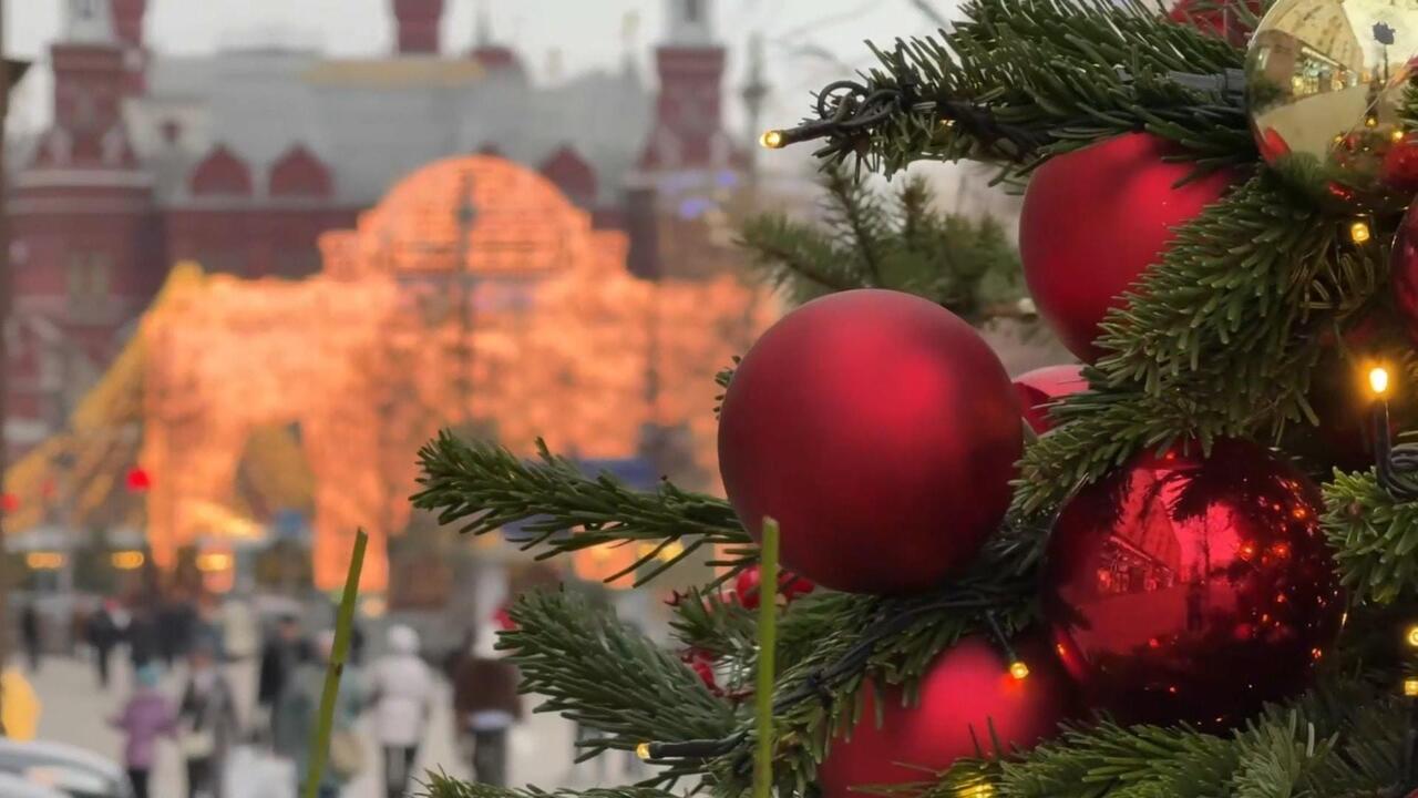 Moscow gets festive - Russian capital transformed into winter wonderland 

