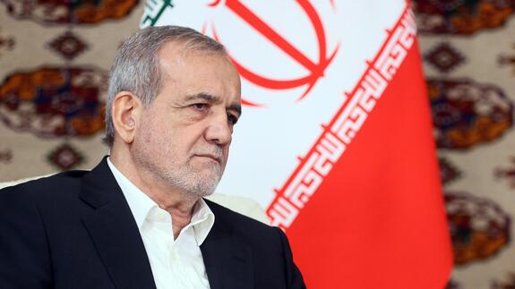 Iranian President Masoud Pezeshkian arrives in Moscow ahead of Putin meeting