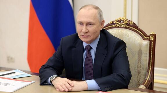 REFEED: President Putin holds meeting with Sevastopol's Governor Razvozhaev