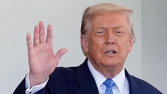 Trump makes announcement from White House following Putin call