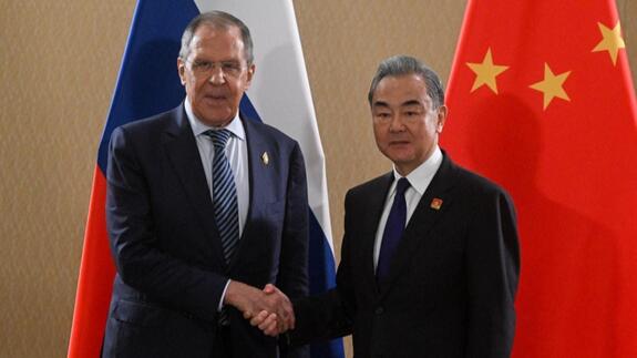 Lavrov holds talks with Wang Yi