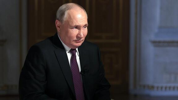 REFEED: Putin gives interview to Indian media