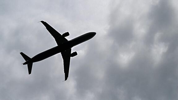 REFEED: Indonesian President arrives in Moscow