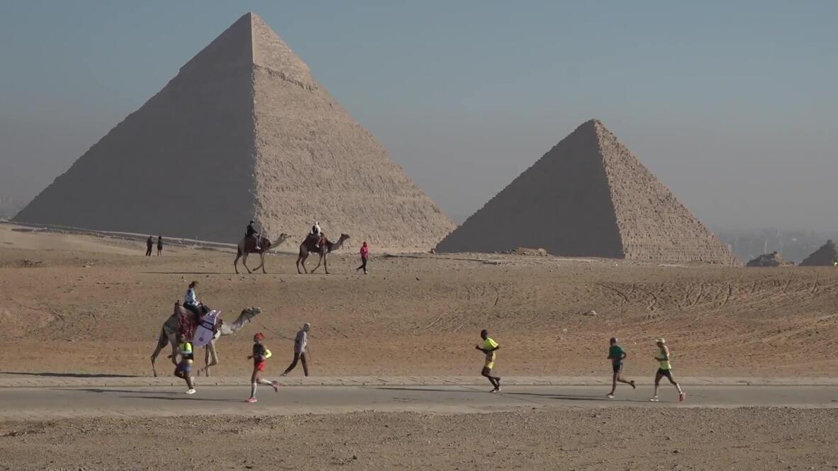 Running through history! Thousands run in iconic 6th Marakez Pyramids ...