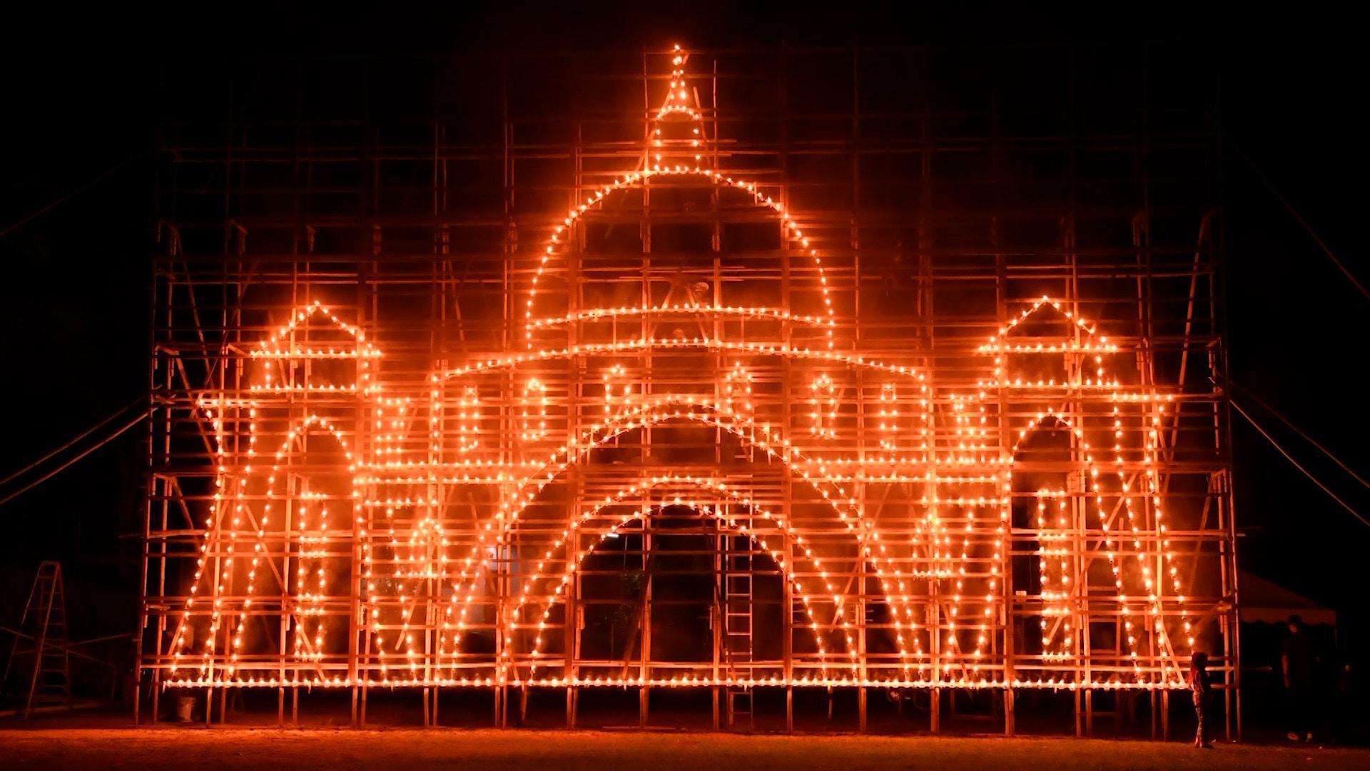 Glow your own way - Traditional oil lamps steal the show as Panjut ...