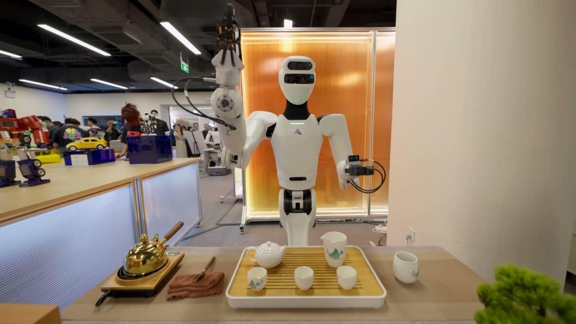 Hi, Tech! - China features latest innovations at Shenzen Robot Valley ...