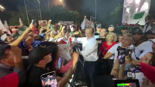"تغيير جذري"...  المرشح الرئاسي البوليفي كيروغا يعد ببرنامج "إنقاذ دولي" لإنهاء أزمة بلاده