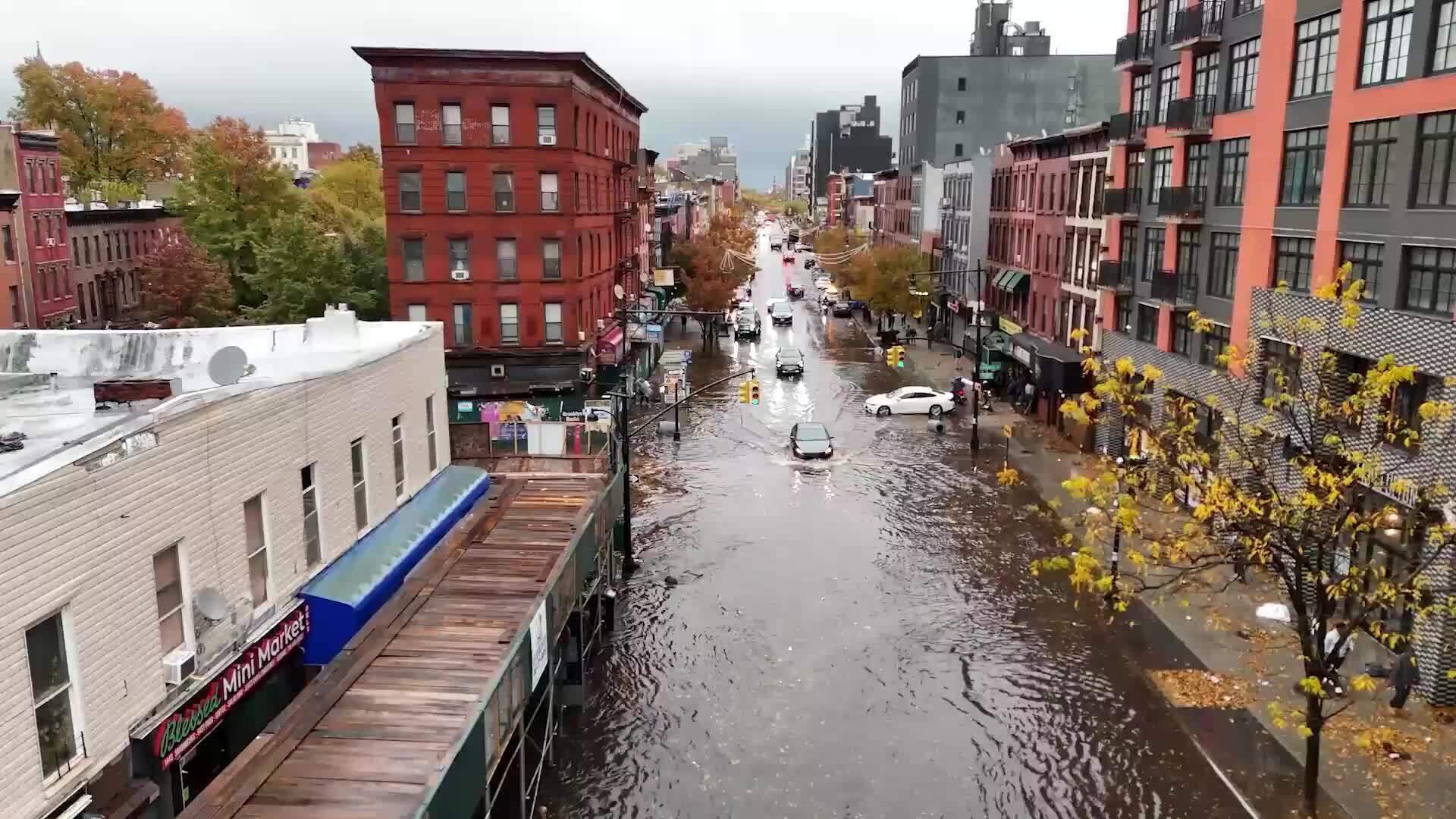 Flash floods in New York - At least 2 killed as Big Apple rocked by ...