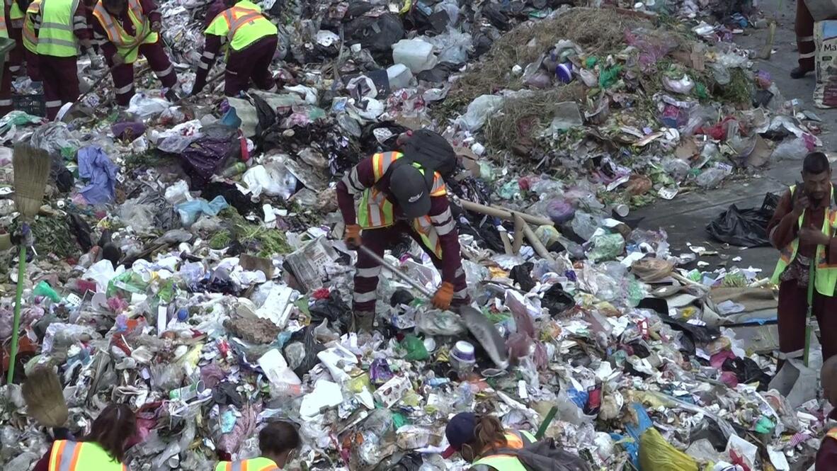 'They have to fulfil the agreements' - Cleaning workers dump tonnes of ...