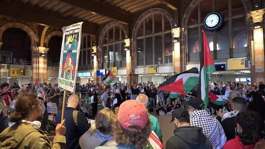 'Invest in peace' - Pro-Palestine demonstrators rally in Amsterdam train station ahead of SAIL civil fleet departure for Gaza to break siege
