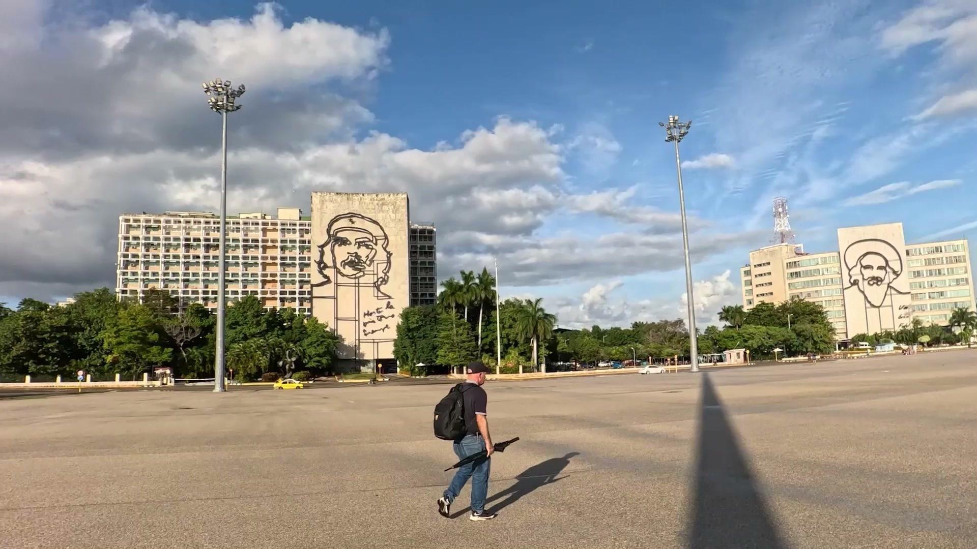 Havana's Revolution Square - Cuban capital's legendary plaza with Che ...