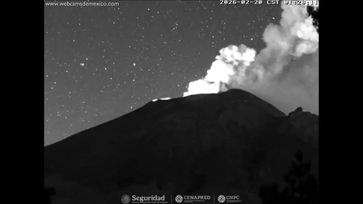 Mexico’s Popocatepetl volcano spew smoke and ash as activity ...