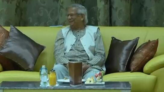 Warm reception - Bangladesh Chief Adviser Muhammad Yunus arrives in Kuala Lumpur for three-day official visit