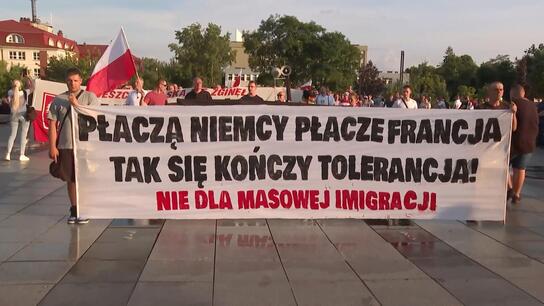 'Poland won't repeat mistakes of the West' - Anti-migrant protesters rally in Wyszkow against EU migration 'experiments'