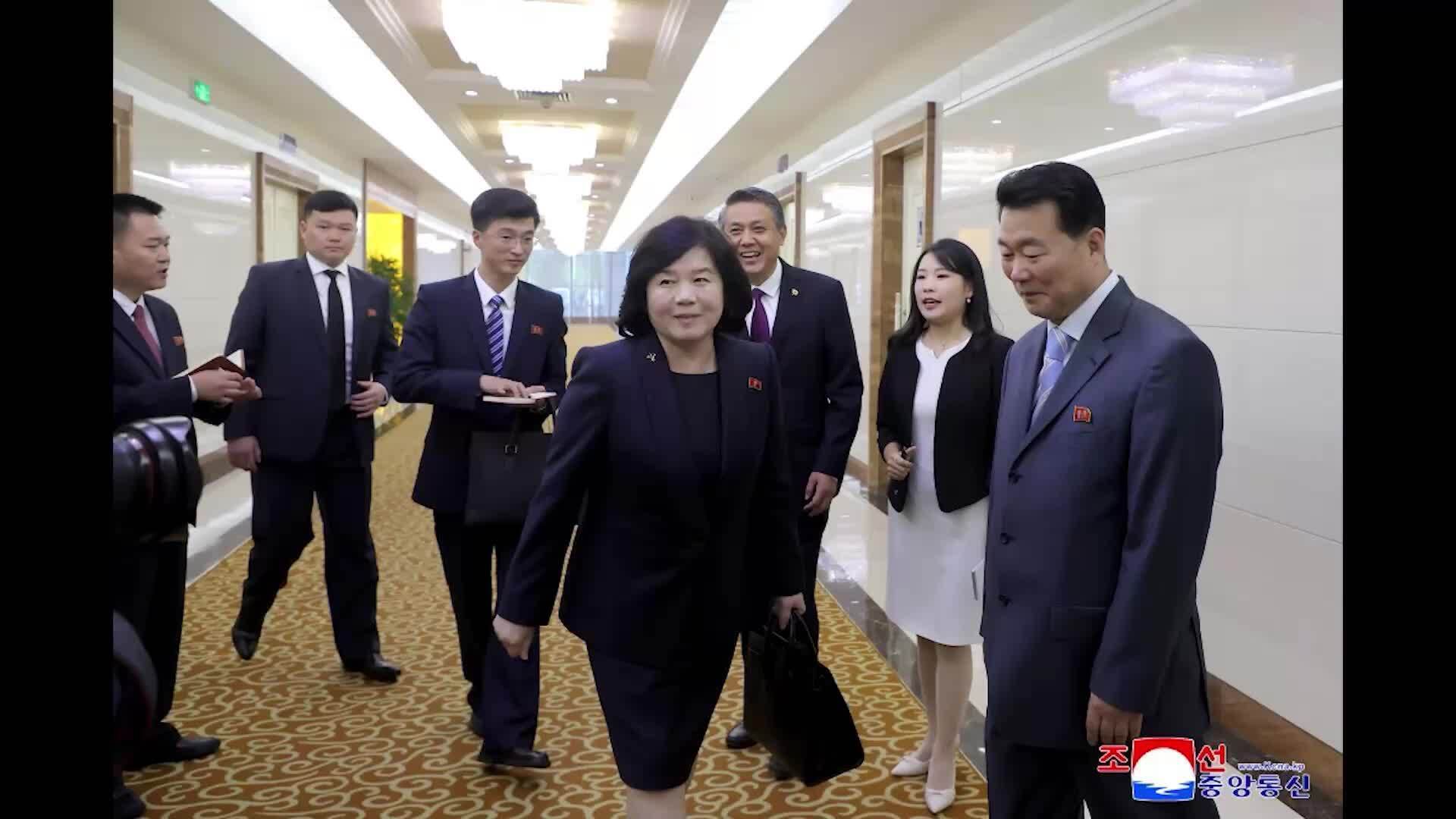 Behind the scenes - DPRK's FM Choe Son Hui heads to China for three-day ...