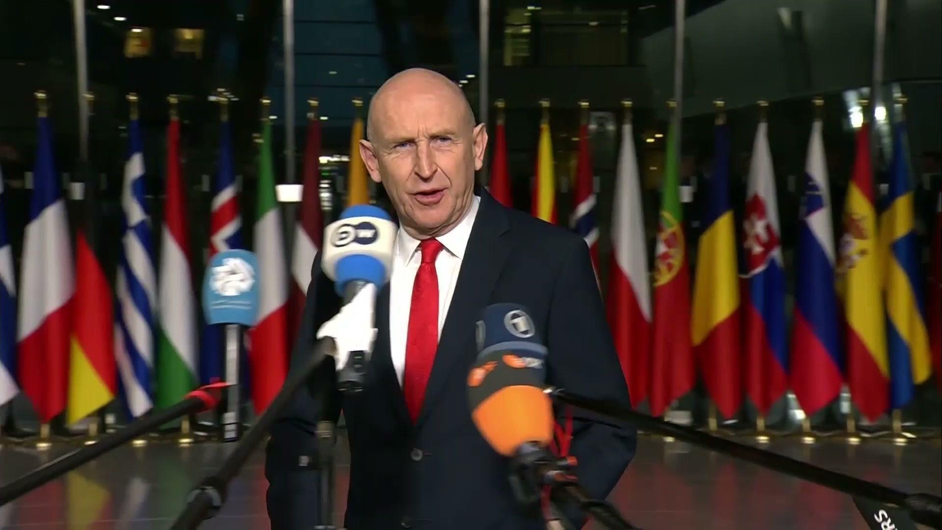 I've got half a billion more for Kiev… and no questions! - UK DefSec in ...
