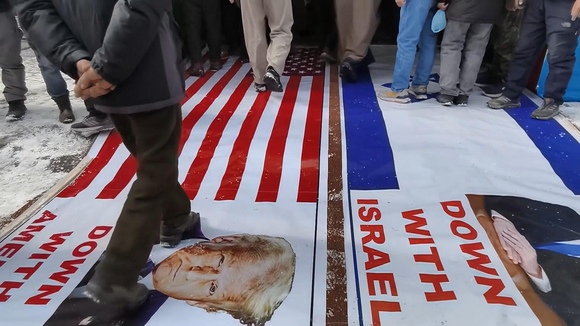 'We stand against oppression!' - Thousands rally in Kargil against US ...