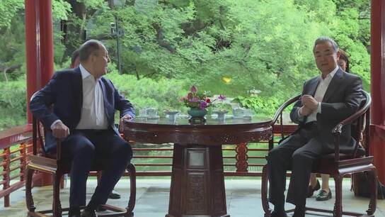 Tea time! Russia's Lavrov meets Chinese FM at Diaoyutai Guesthouse in Beijing