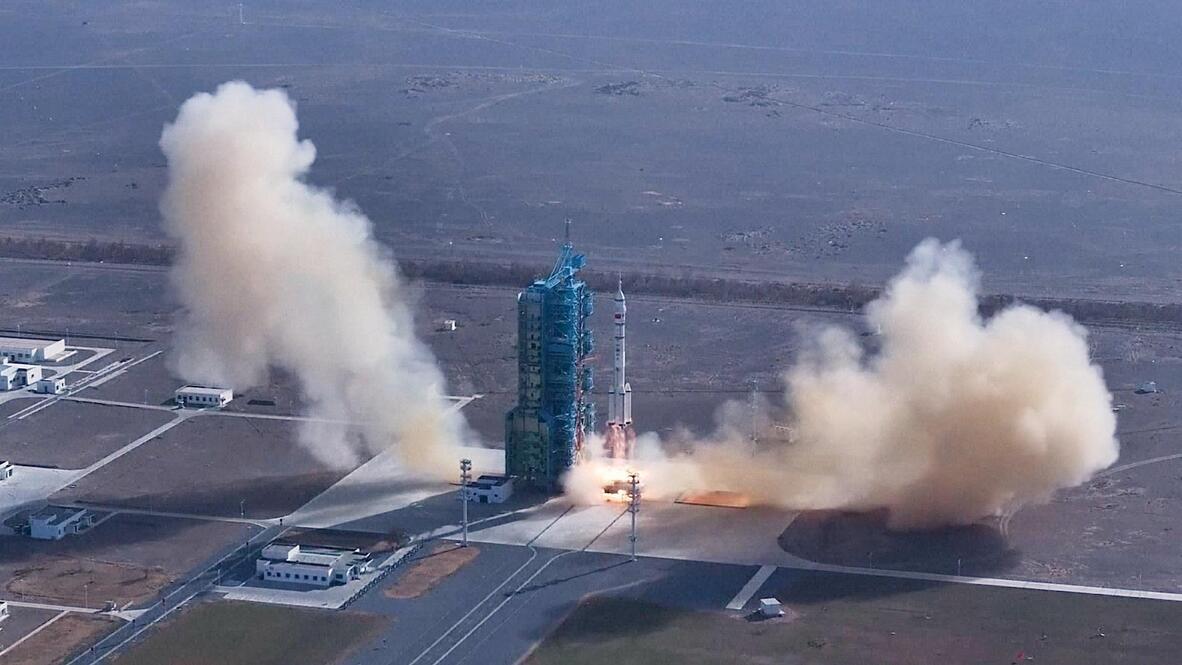 Rocket rescue! China launches emergency spacecraft to bring home ...