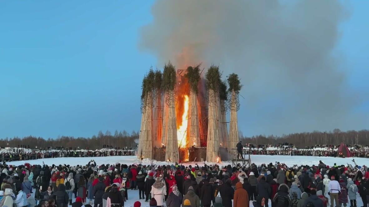 Burn to shine! - Russians torch towering 'dark forest' as Danko's
