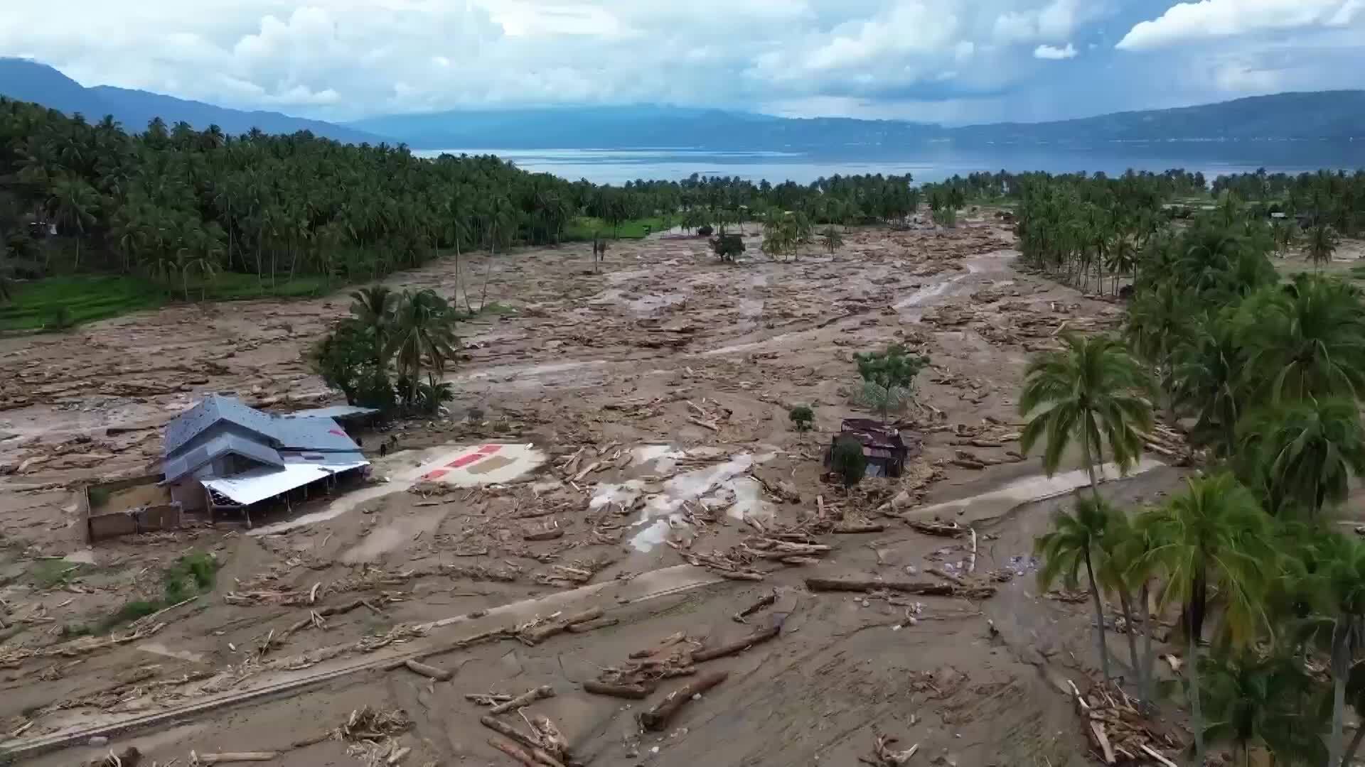Indonesia floods - Houses destroyed, land inundated as communities deal ...