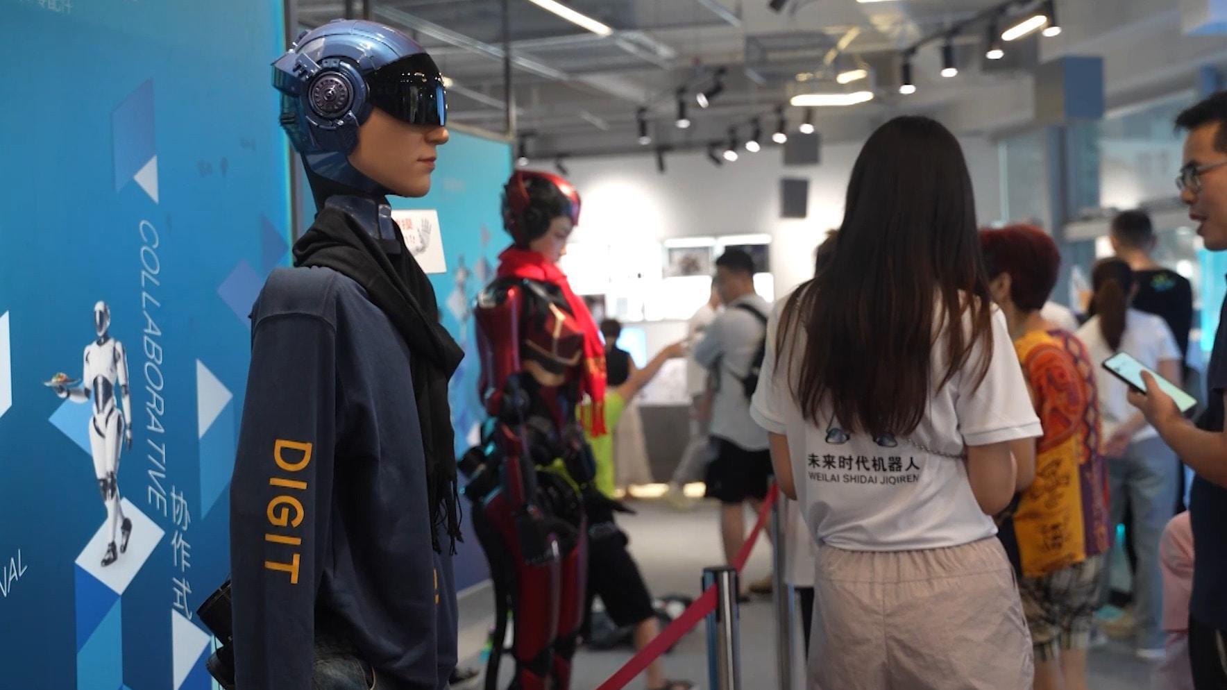 RoboShop! World’s first 6S robot store debuts in China’s Shenzhen in ...